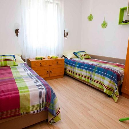 Apartment Vrbnik 8 Kültér fotó