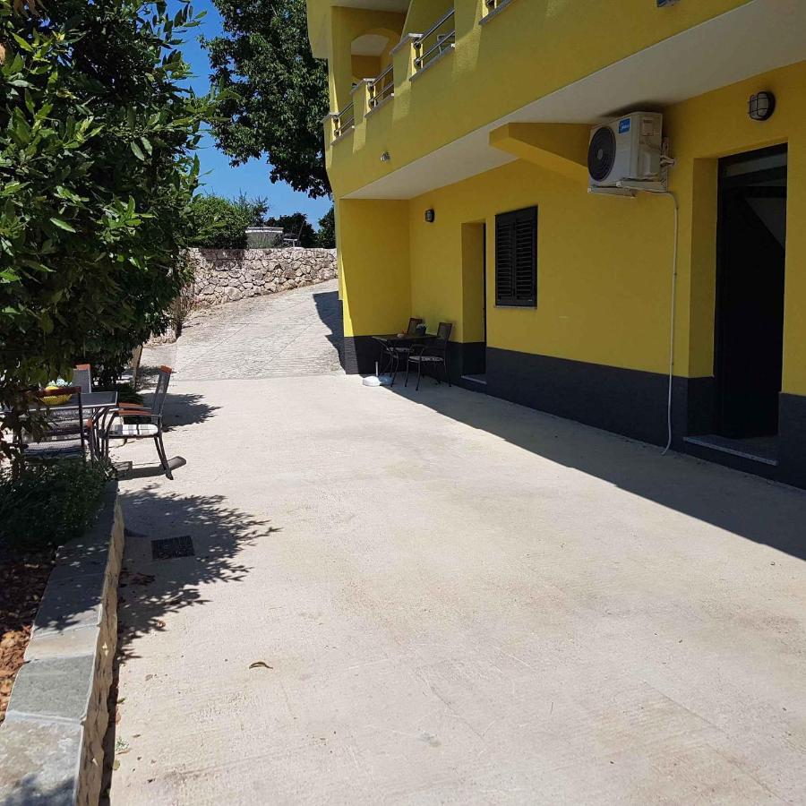 Apartment Vrbnik 8 Kültér fotó