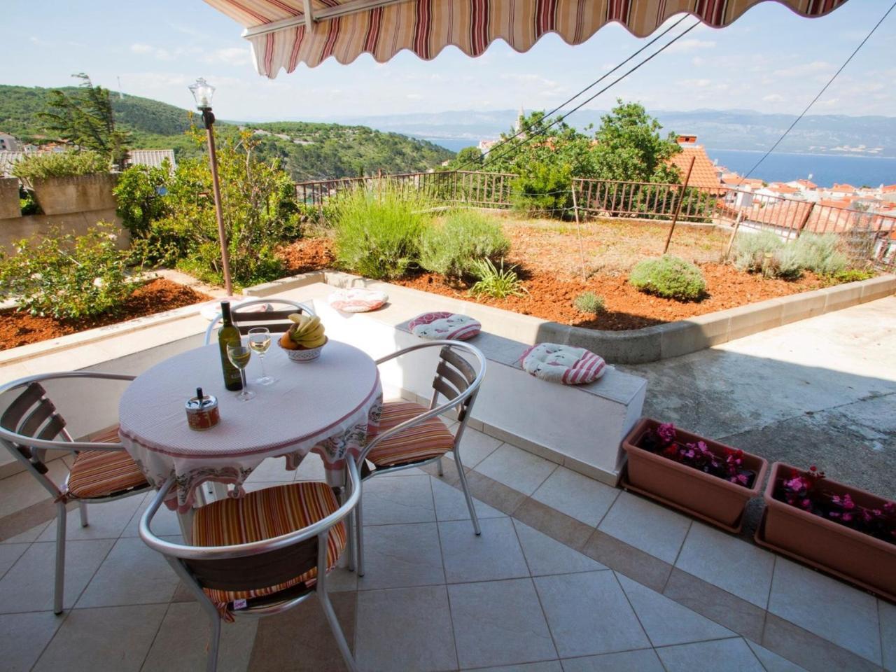 Apartment Vrbnik 8 Kültér fotó