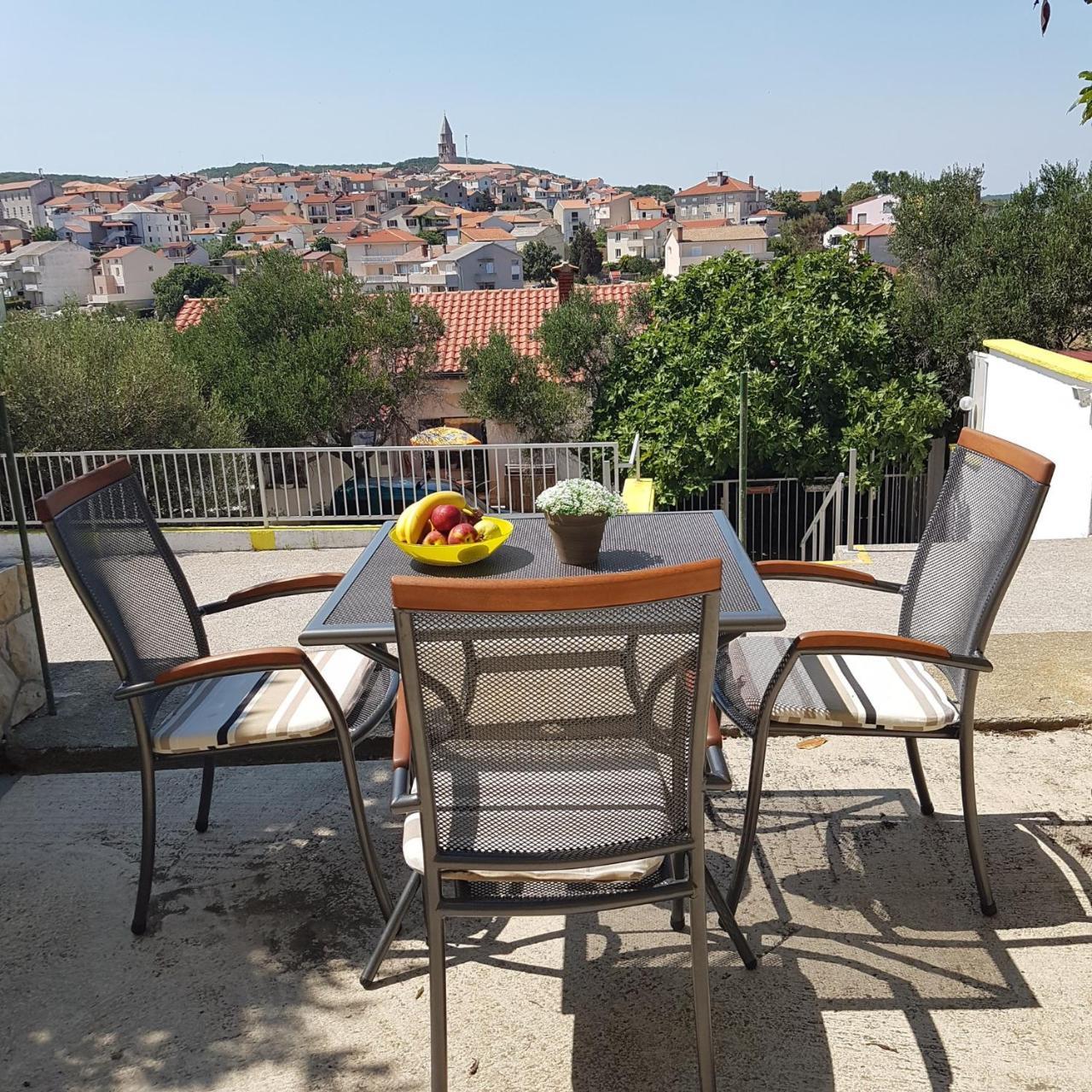 Apartment Vrbnik 8 Kültér fotó