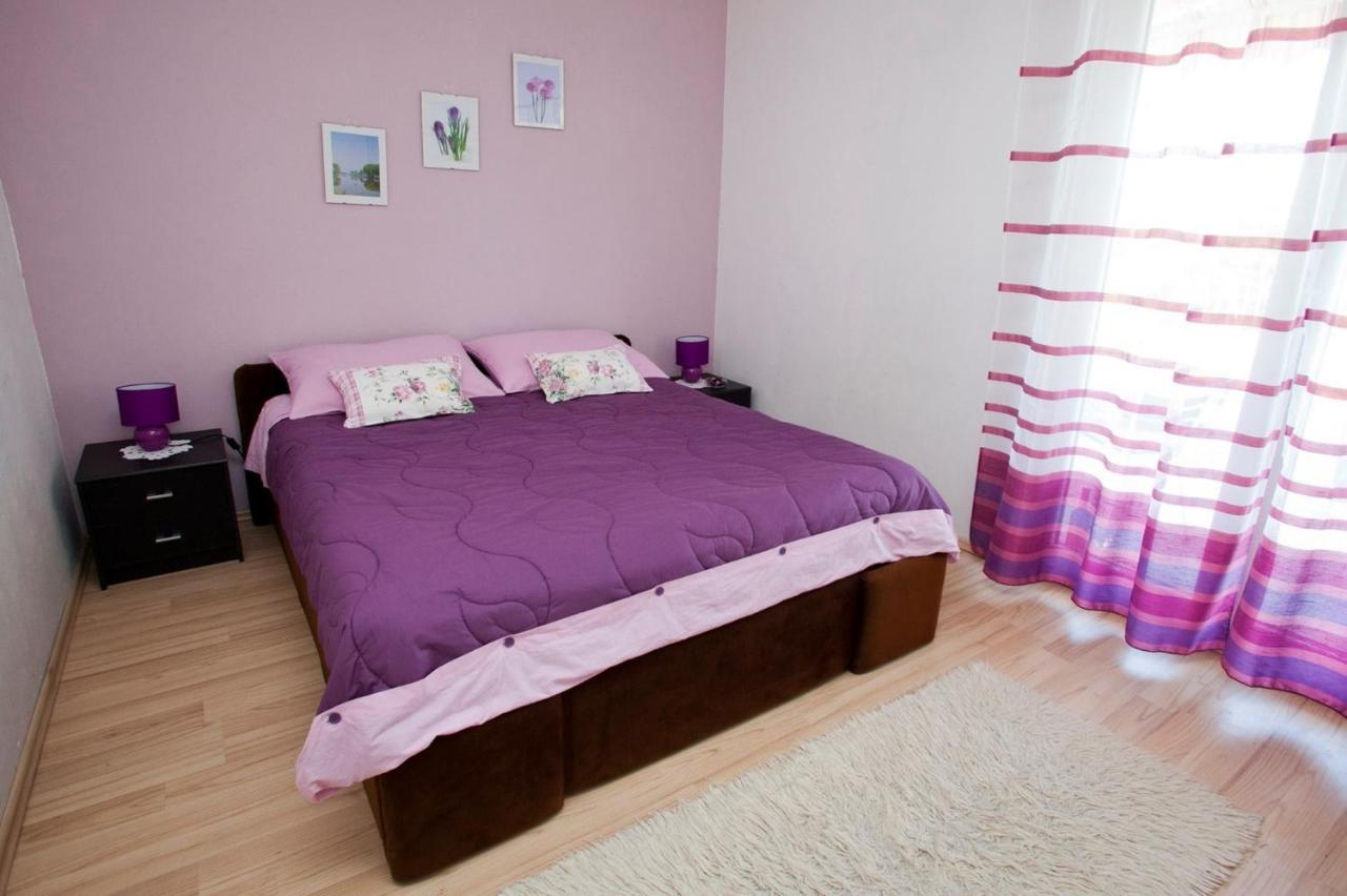 Apartment Vrbnik 8 Kültér fotó